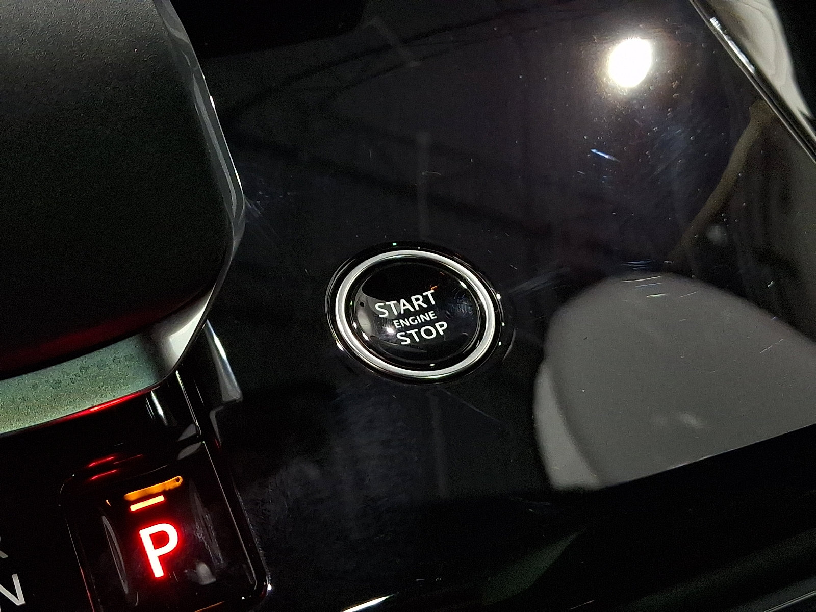 Certified 2025 Land Rover Range Rover Sport Dynamic SE image 23