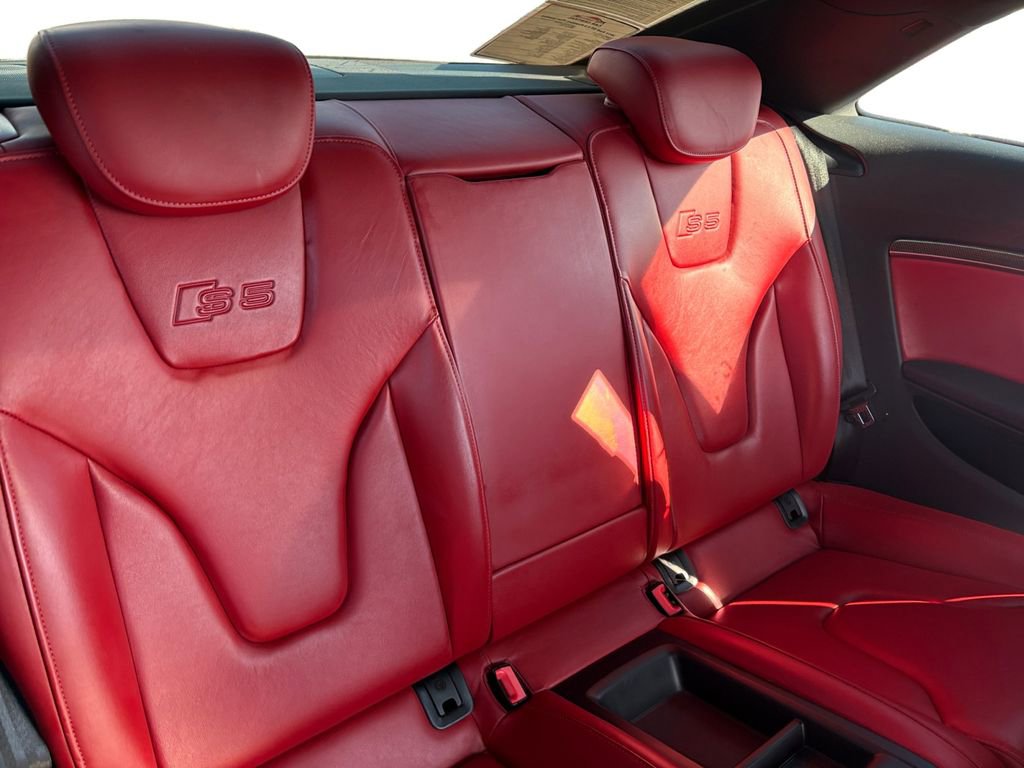 Used 2011 Audi S5 Premium Plus image 18