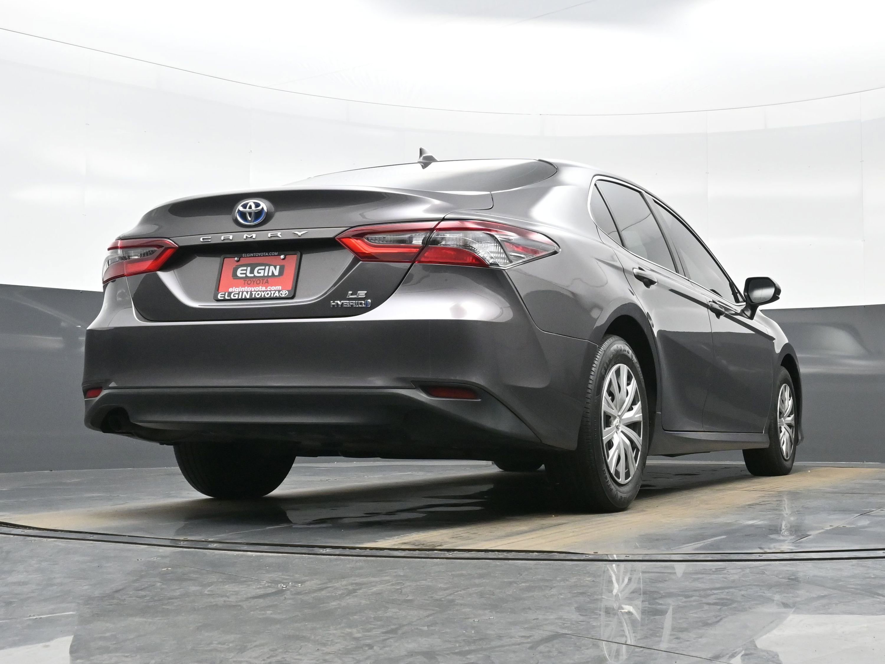 Used 2023 Toyota Camry LE image 31
