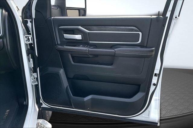 Used 2024 RAM 2500 Big Horn image 29