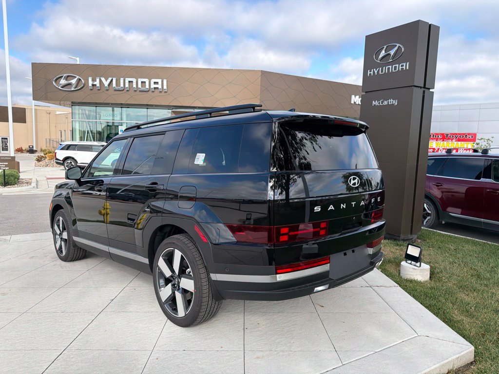 New 2027 Hyundai Santa Fe Limited AWD/4WD image 3