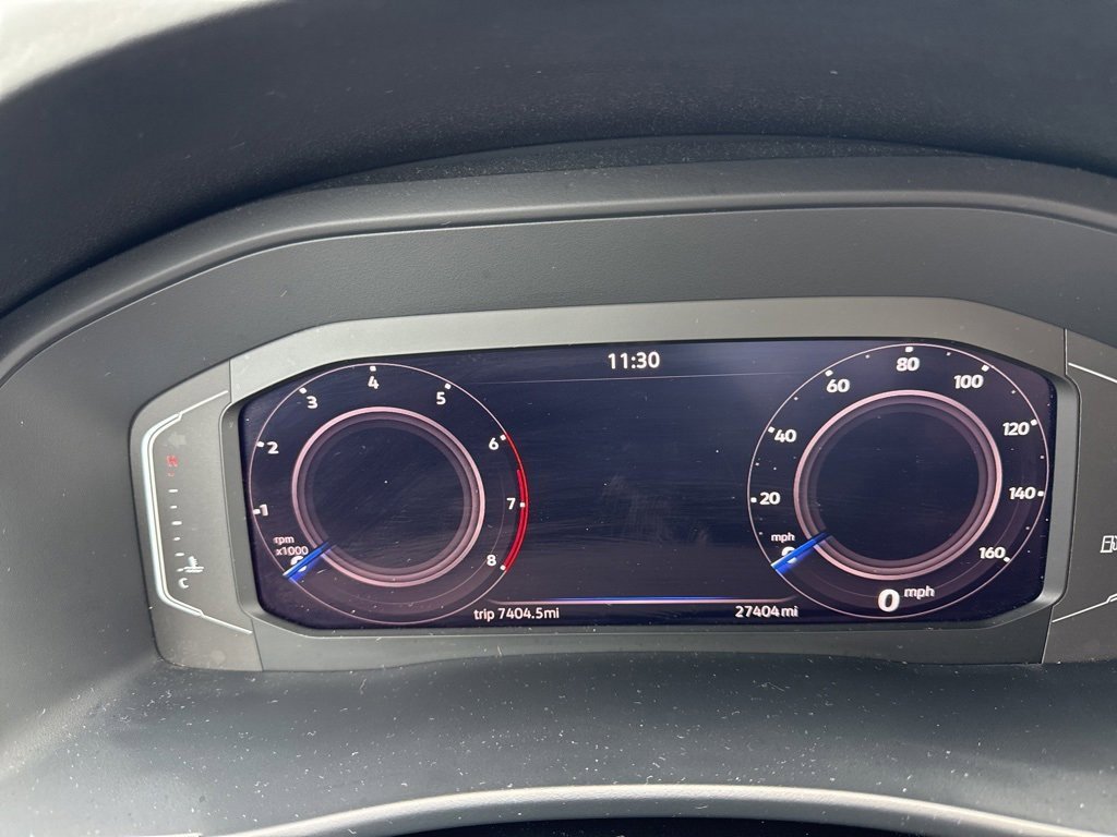 Used 2022 Volkswagen Atlas Cross Sport SE image 4