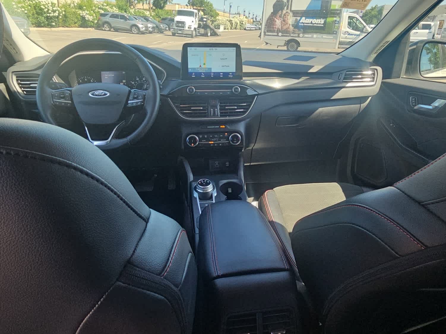 Used 2022 Ford Escape SEL w/ SEL Stealth AWD Package image 10