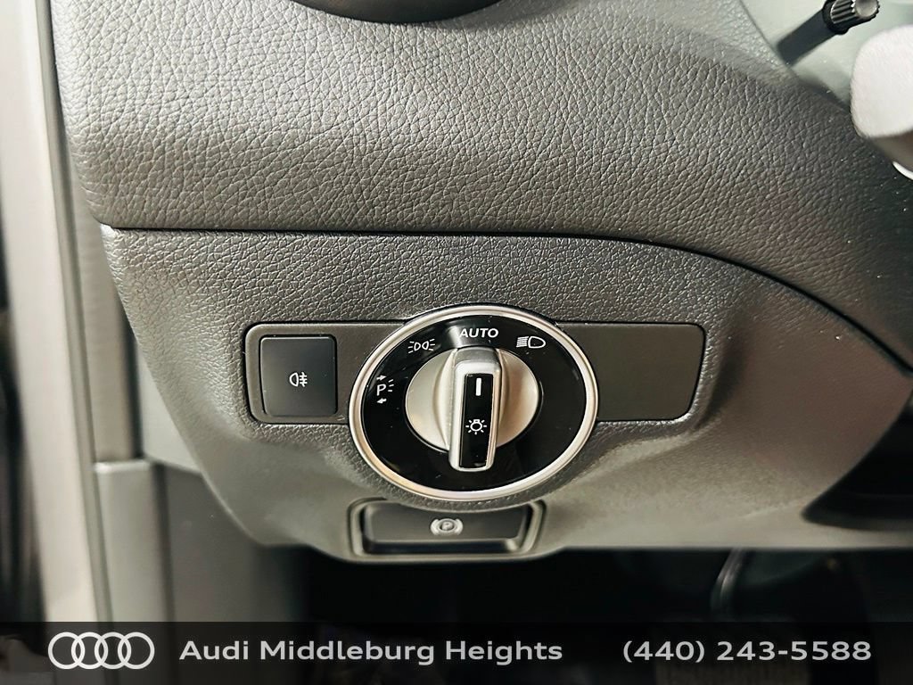 Used 2016 Mercedes-Benz GLA 250 4MATIC image 13