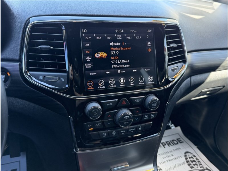 Used 2020 Jeep Grand Cherokee Altitude AWD/4WD image 41