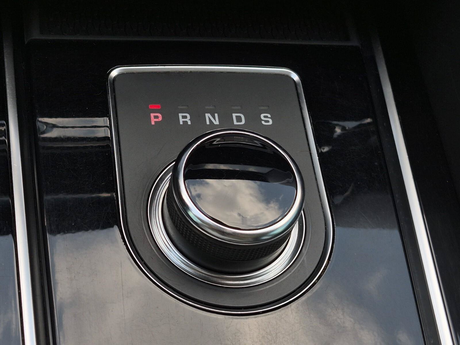 Used 2020 Jaguar F-PACE Premium AWD/4WD image 27