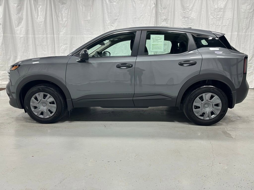 Used 2025 Nissan Kicks S AWD/4WD image 4