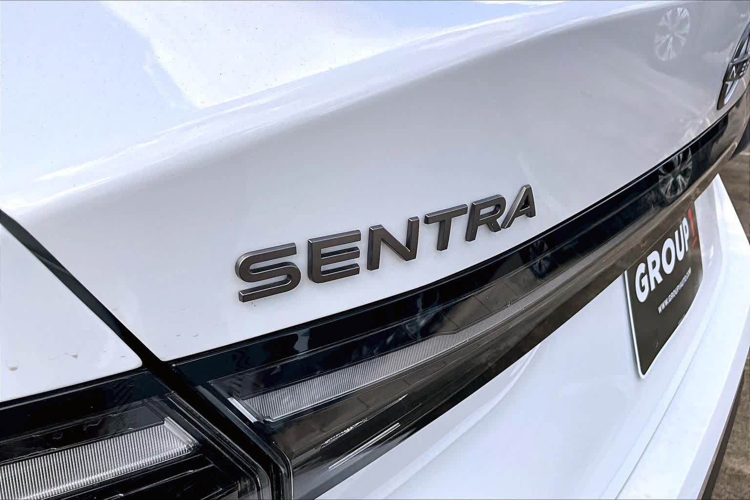 New 2027 Nissan Sentra S w/ Floor Mat Package FWD image 8