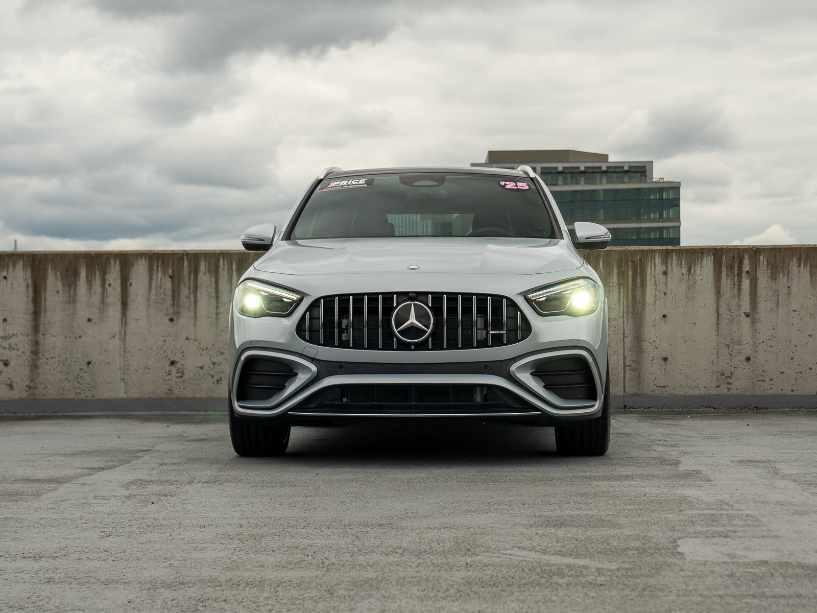 Used 2025 Mercedes-Benz GLA 35 AMG 4MATIC video 2