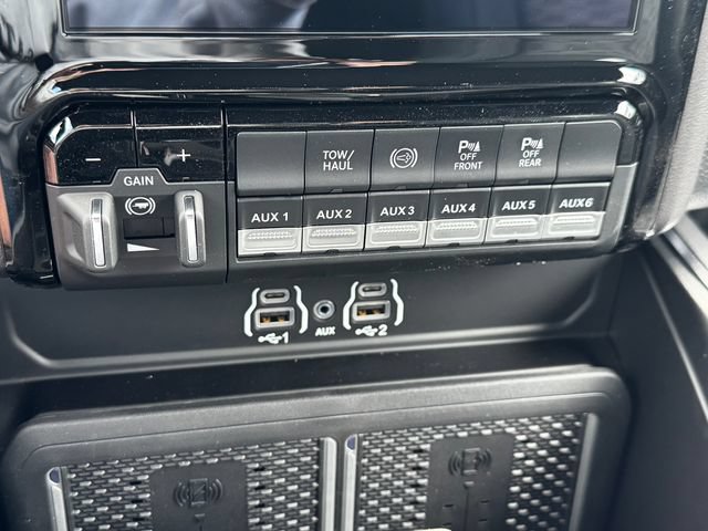 New 2026 RAM 2500 Big Horn AWD/4WD image 24