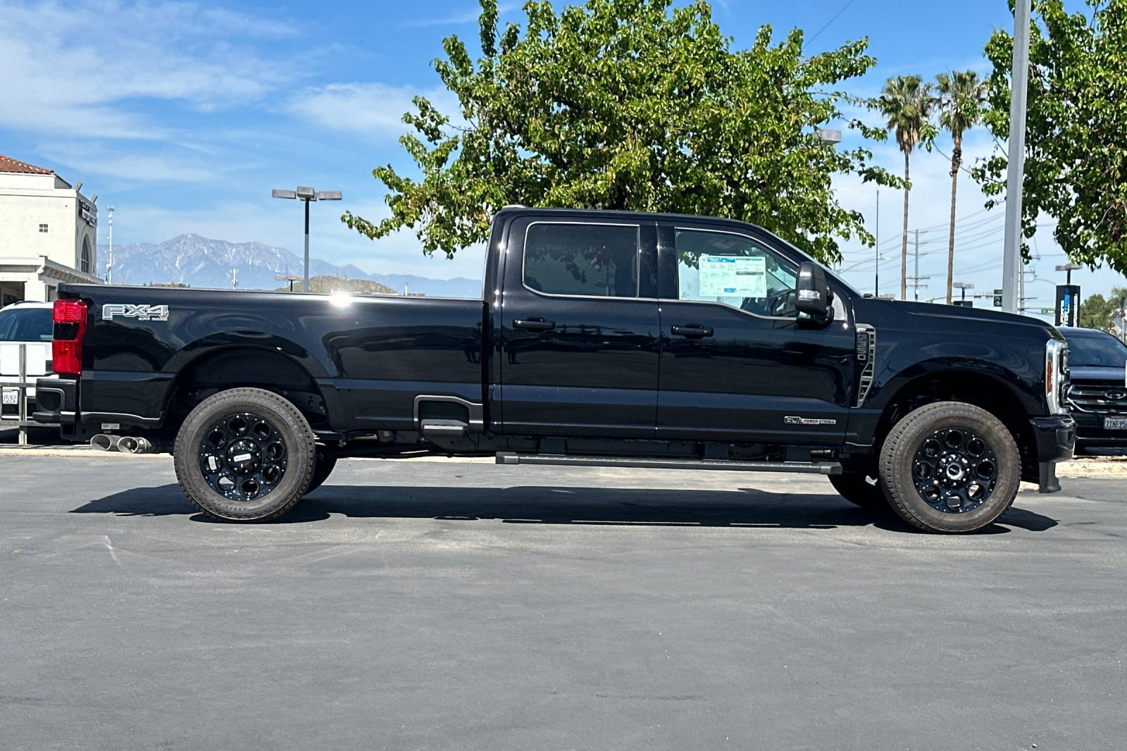 New 2026 Ford F350 XLT w/ XLT Premium Package AWD/4WD image 3