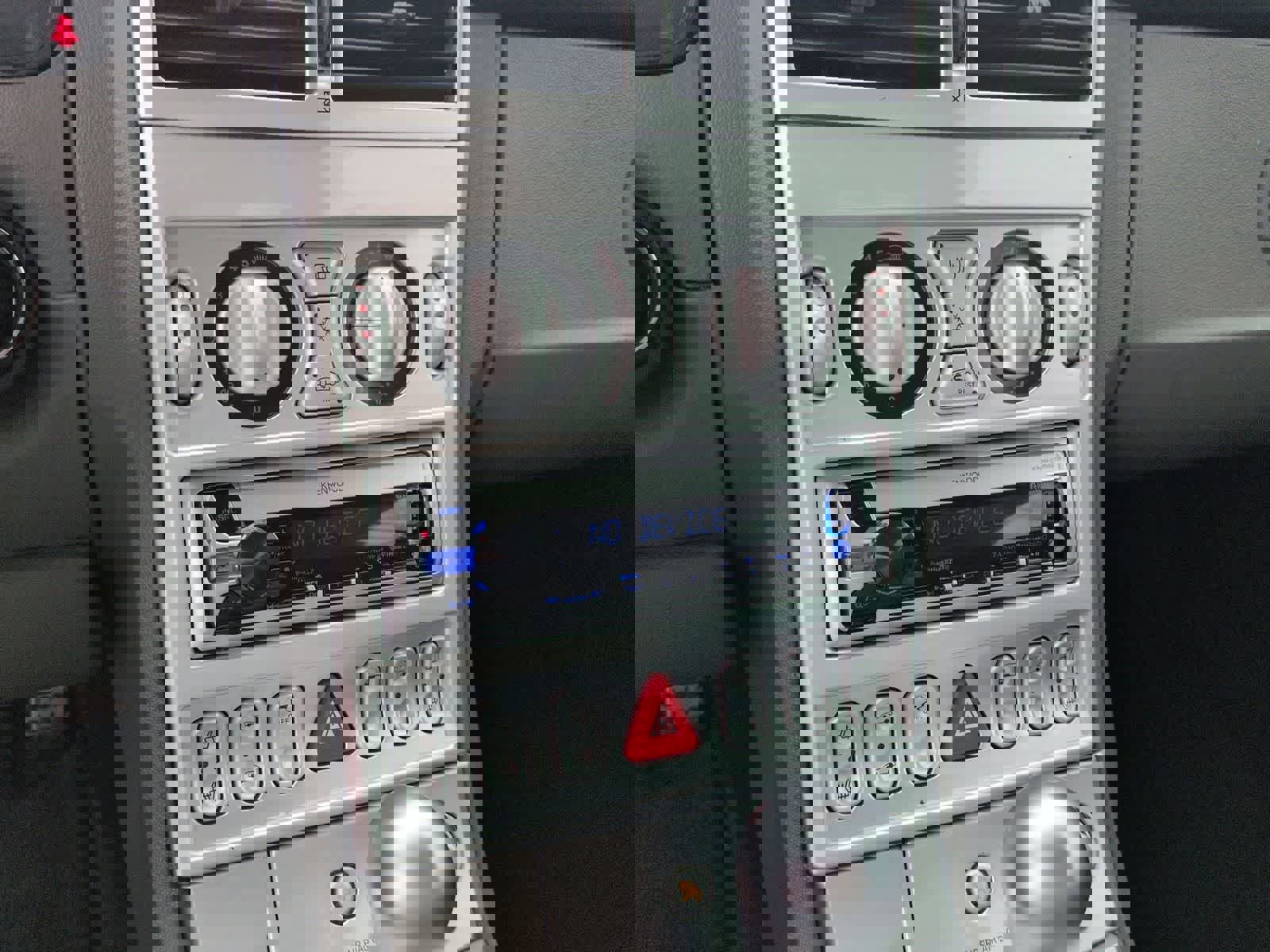 Used 2004 Chrysler Crossfire Coupe image 12