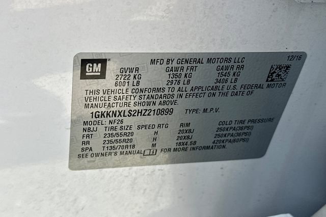Used 2017 GMC Acadia Denali w/ Technology Package AWD/4WD image 33