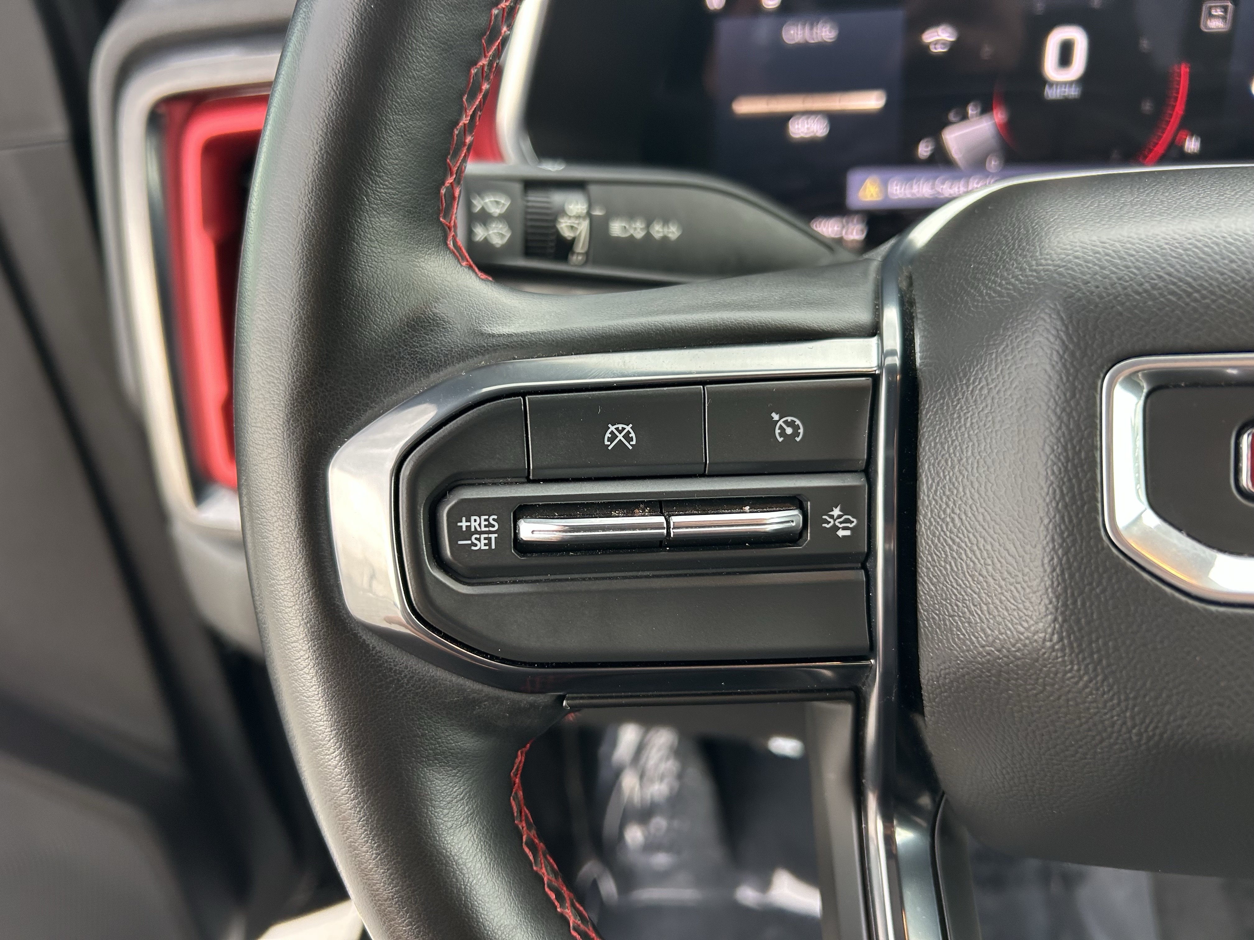 Used 2023 GMC Canyon AT4X AWD/4WD image 27
