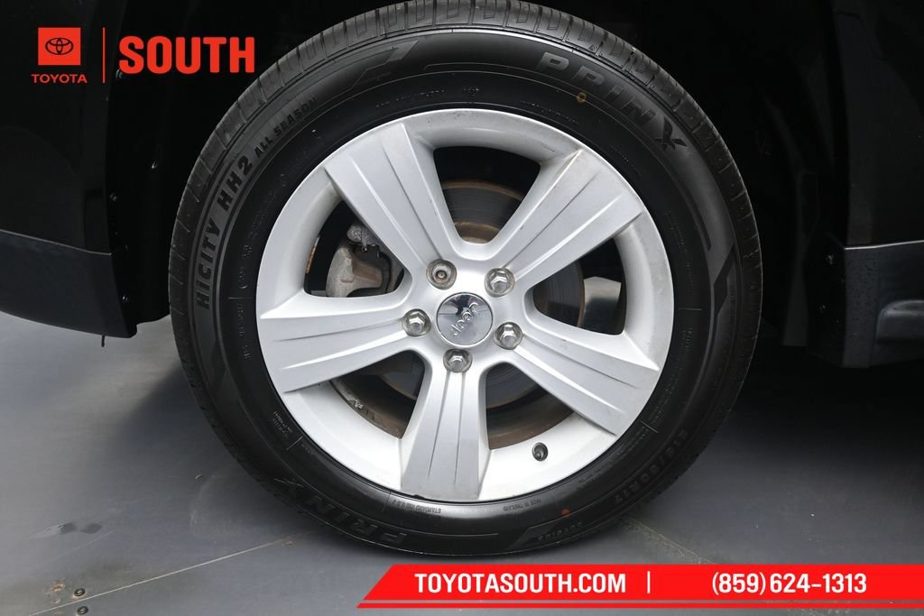 Used 2017 Jeep Compass Sport w/ Power Value Group FWD image 29