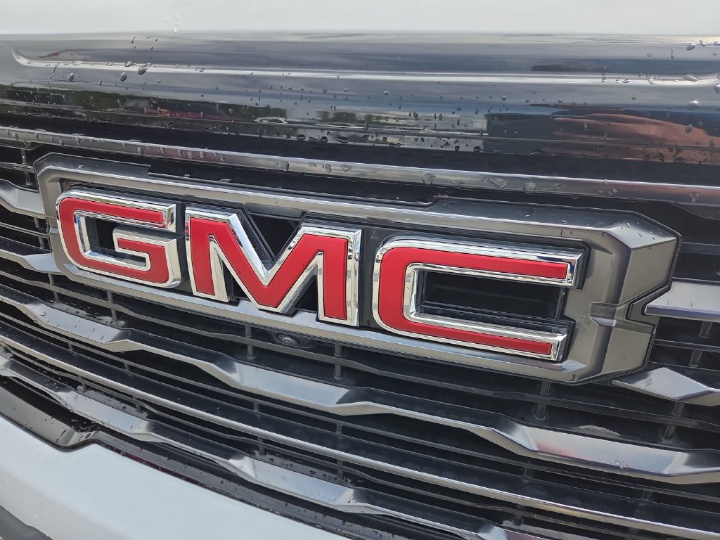 Used 2024 GMC Acadia AT4 w/ Luxury Package AWD/4WD image 20
