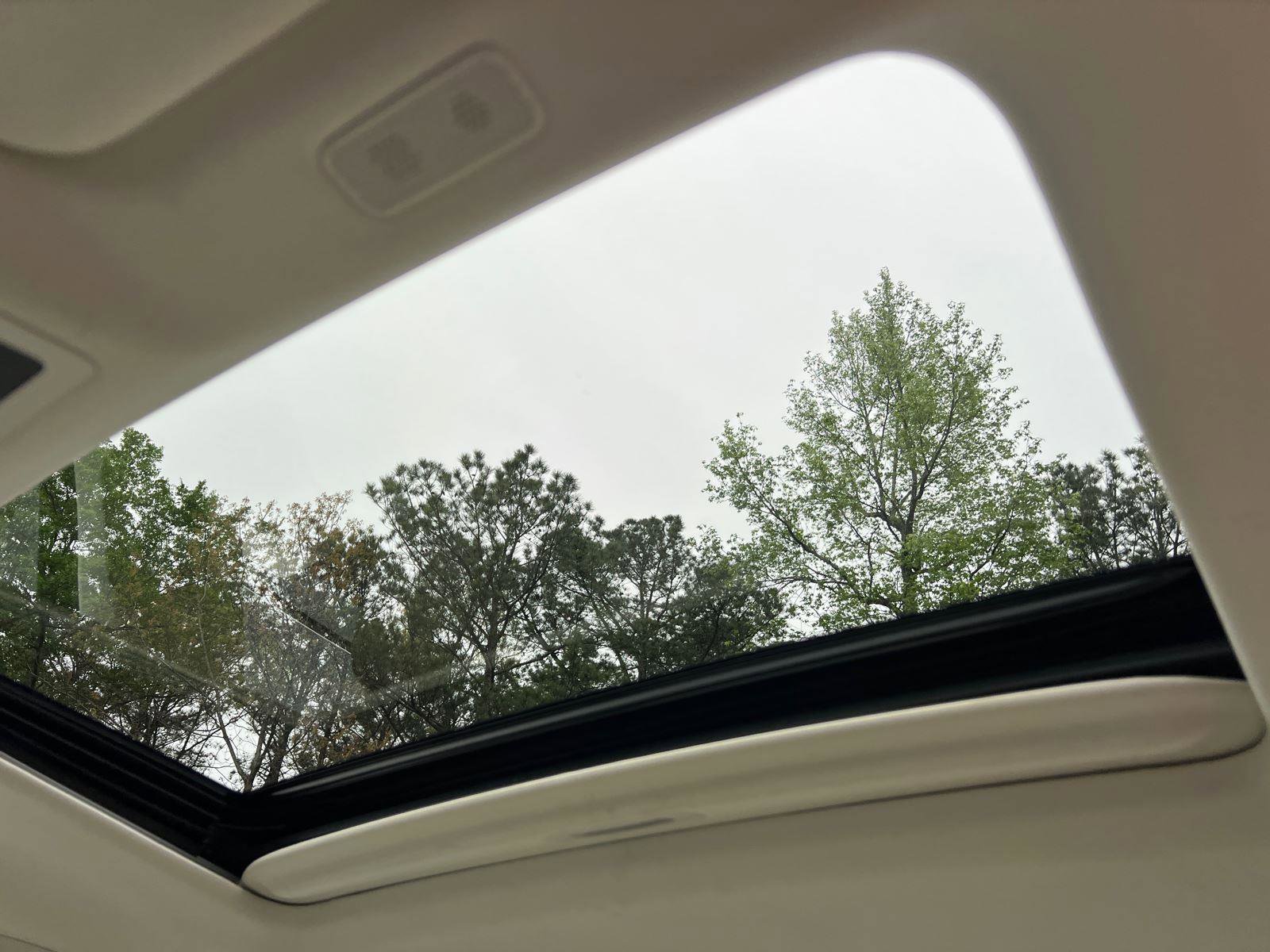 Certified 2025 Lexus ES 300h w/ Premium Package image 37