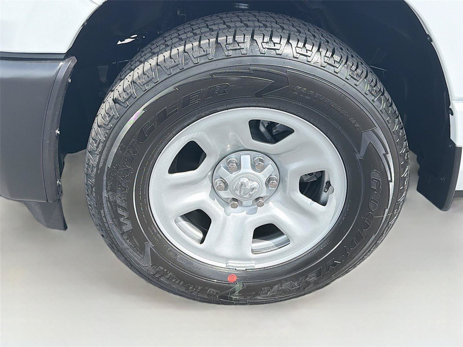 New 2026 RAM 1500 Tradesman AWD/4WD image 30
