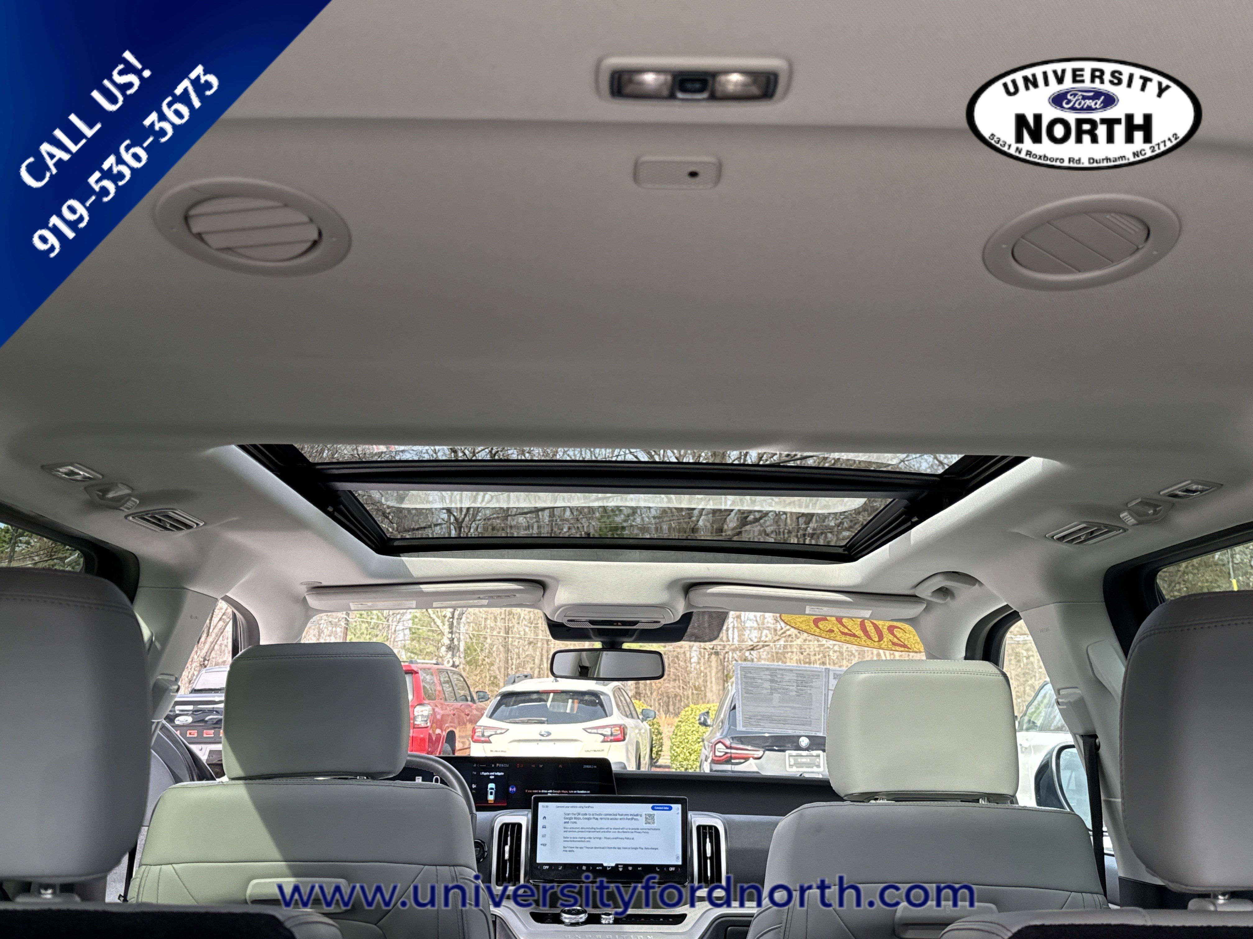 Used 2025 Ford Expedition Active image 50