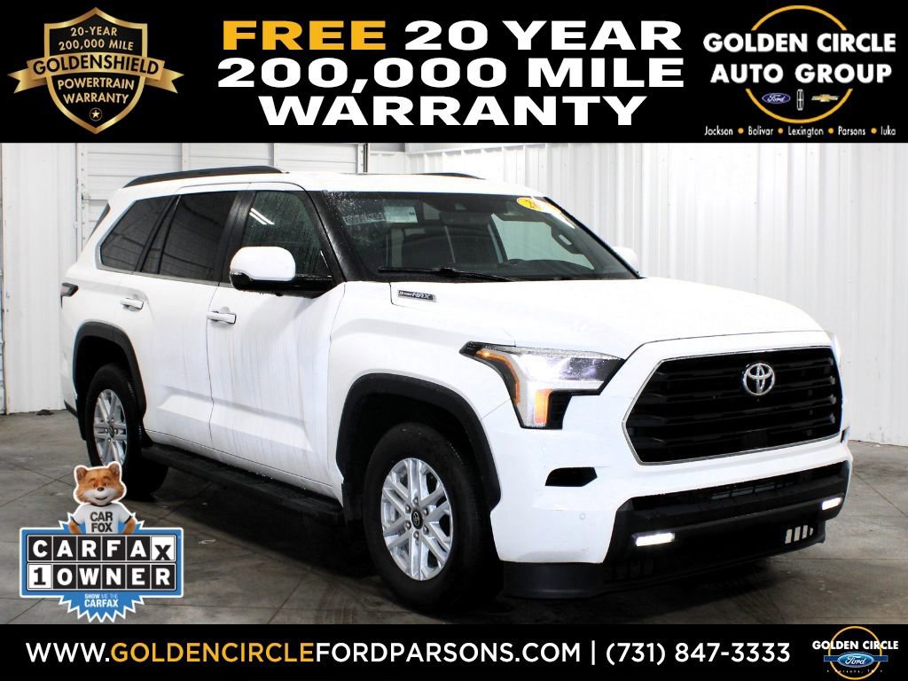 Used 2025 Toyota Sequoia SR5 AWD/4WD image 1