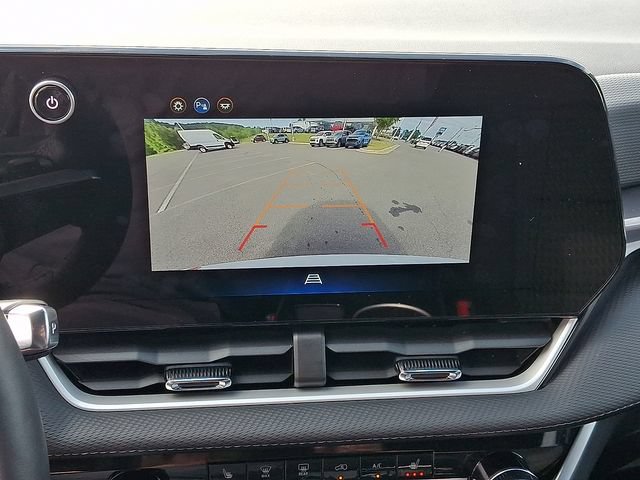 Used 2026 Chevrolet Equinox LT FWD image 17