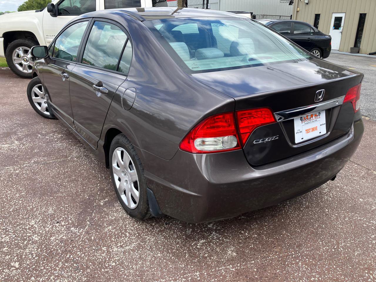 Used 2010 Honda Civic LX image 6