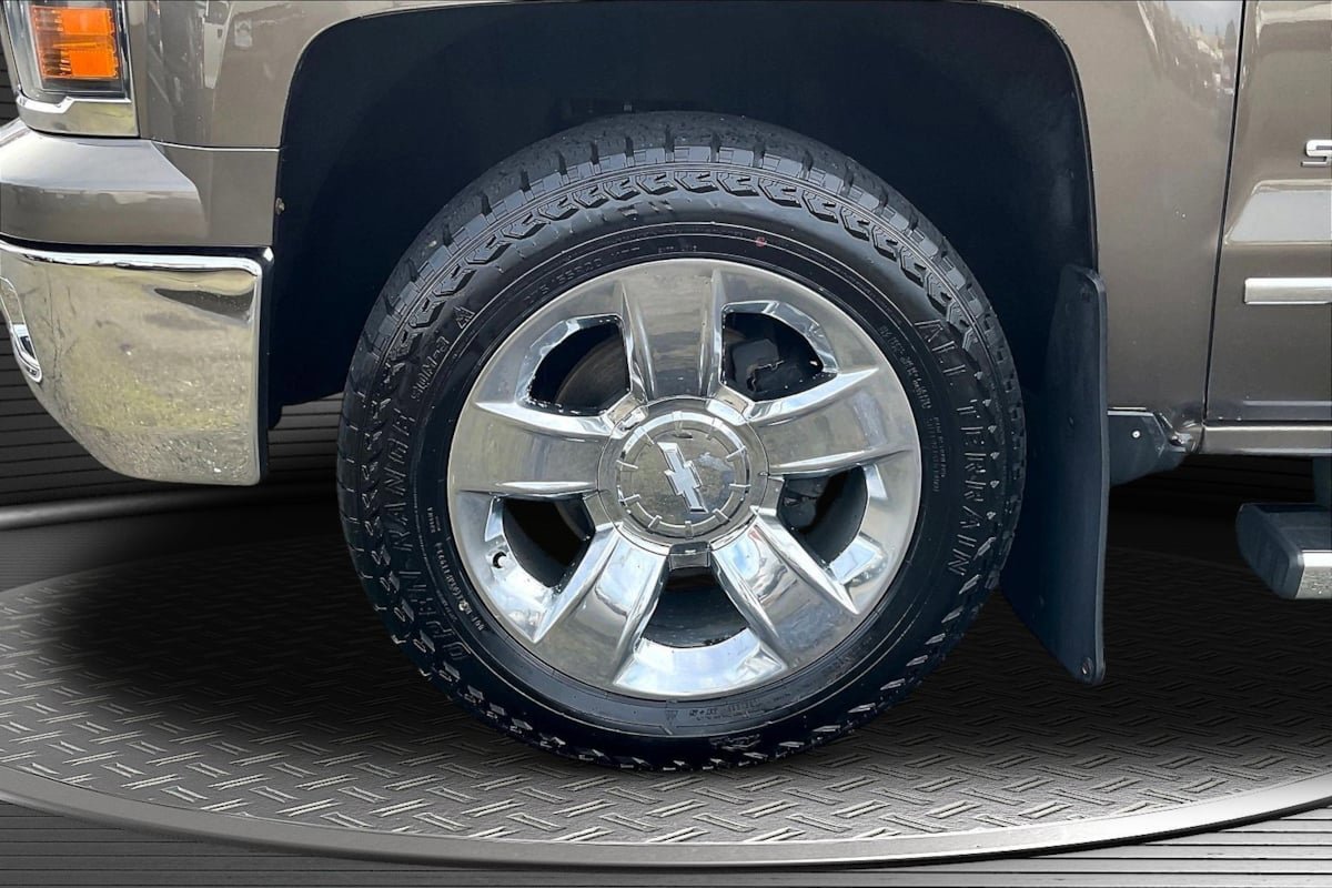 Used 2014 Chevrolet Silverado 1500 LTZ AWD/4WD image 34