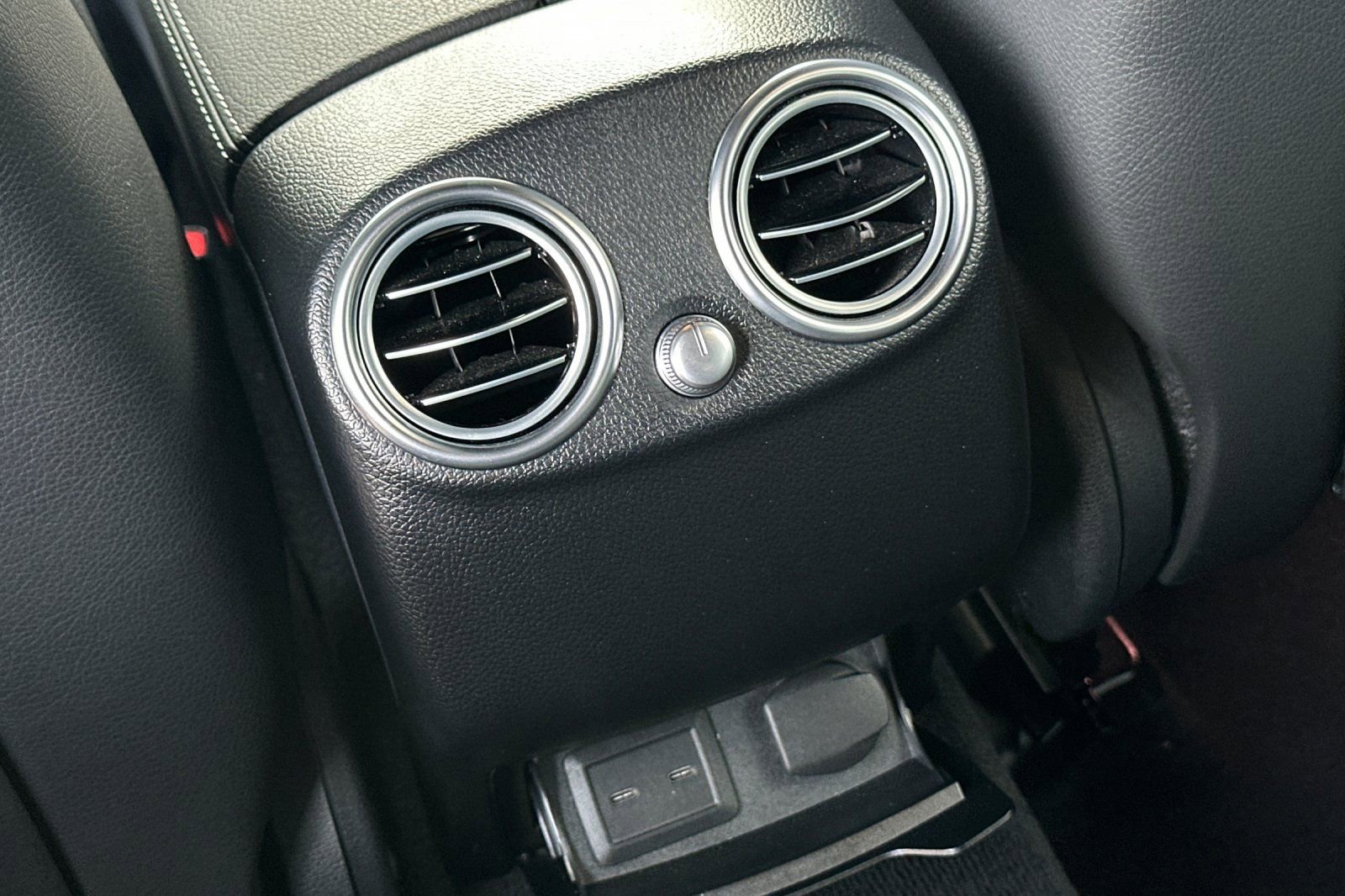 Certified 2022 Mercedes-Benz GLC 300 4MATIC image 31