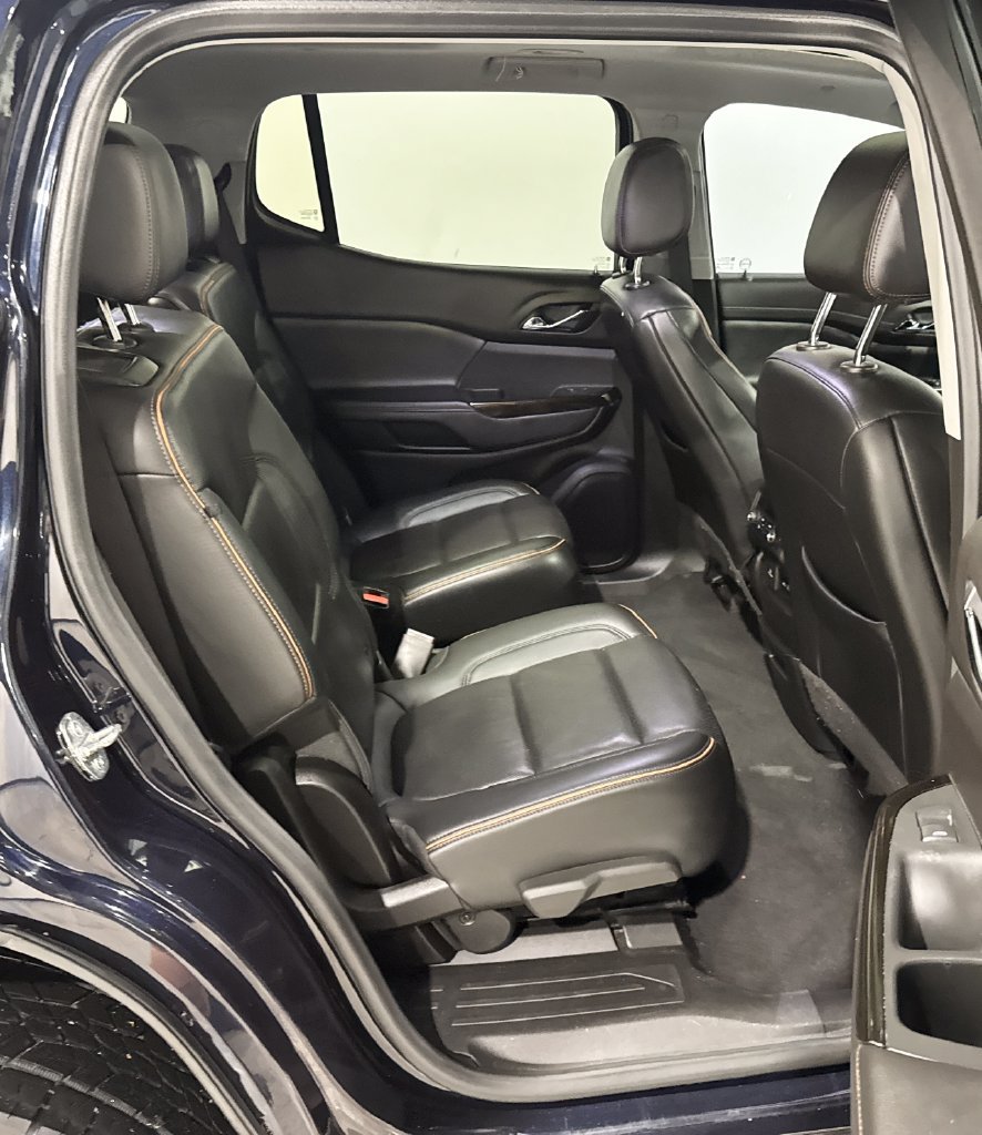 Used 2021 GMC Acadia AT4 w/ GMC Pro Grade Package AWD/4WD image 25