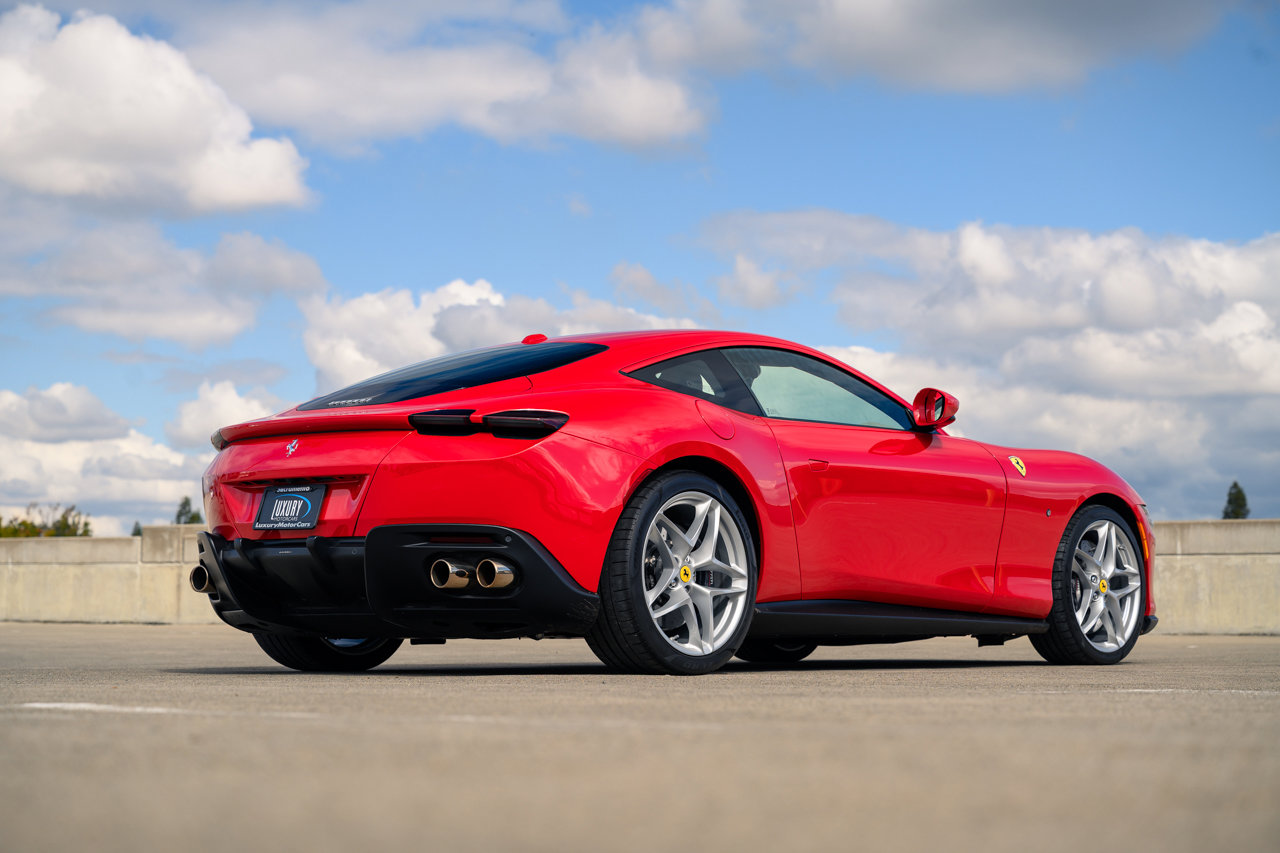 Used 2021 Ferrari Roma image 85