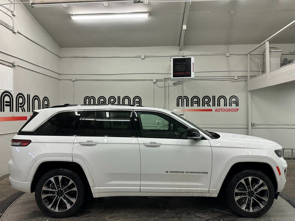 Used 2022 Jeep Grand Cherokee Overland image 10