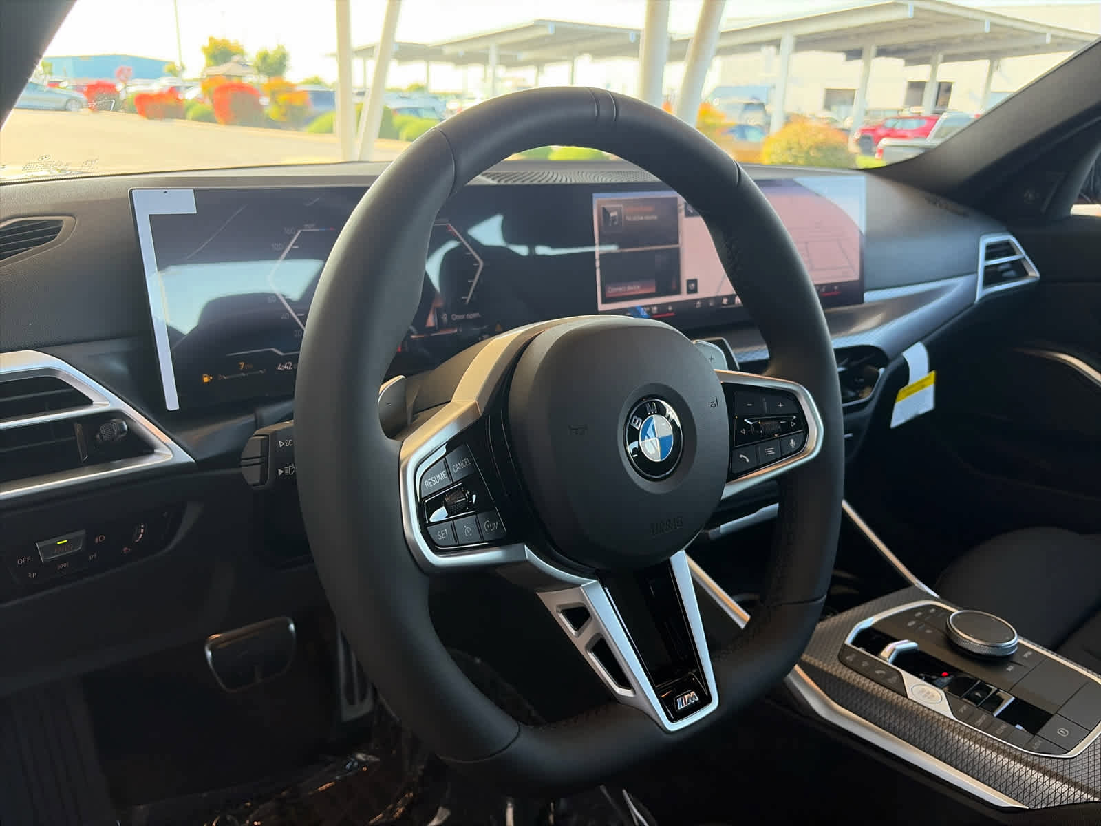 New 2026 BMW 330i Sedan w/ M Sport Package RWD image 9