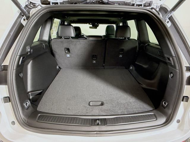 New 2025 Jeep Grand Cherokee Laredo image 24