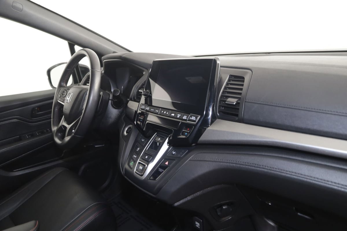 Used 2023 Honda Odyssey Sport image 40