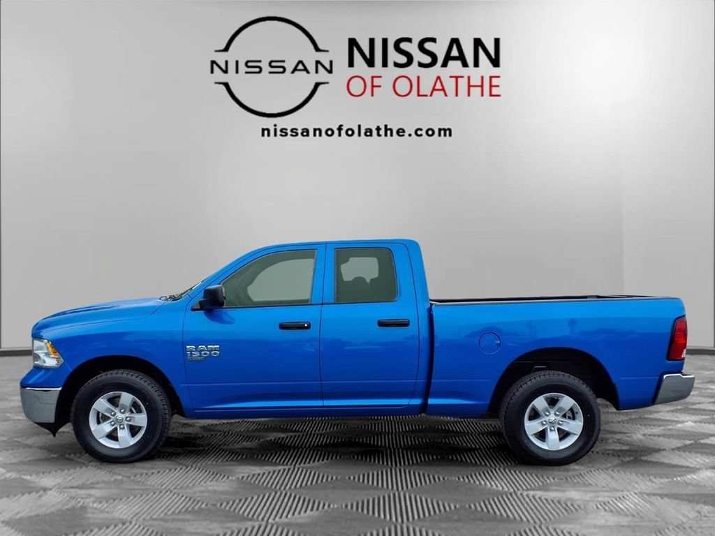 Used 2024 RAM 1500 Classic SLT AWD/4WD image 19