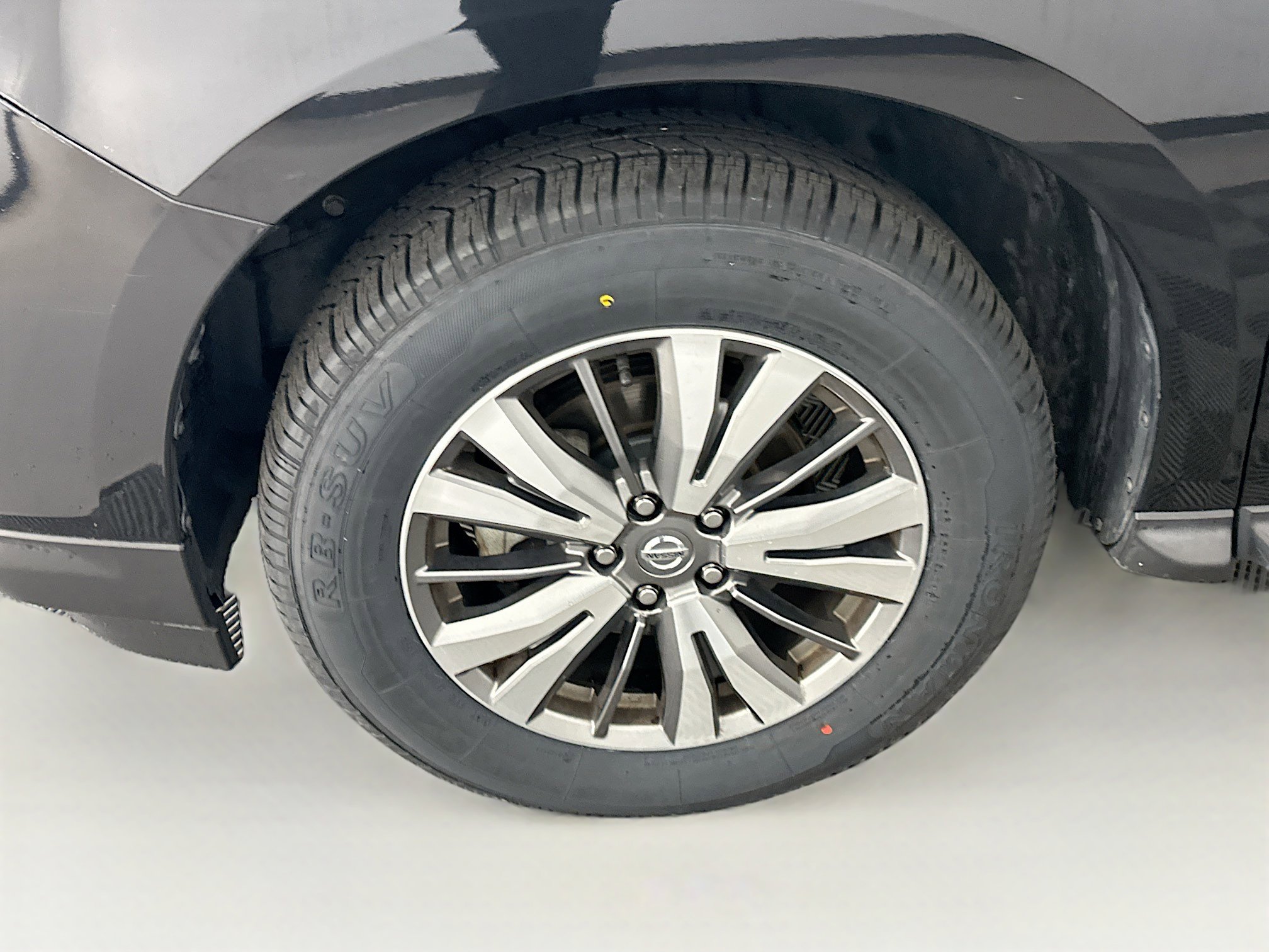 Used 2020 Nissan Pathfinder SL AWD/4WD image 11