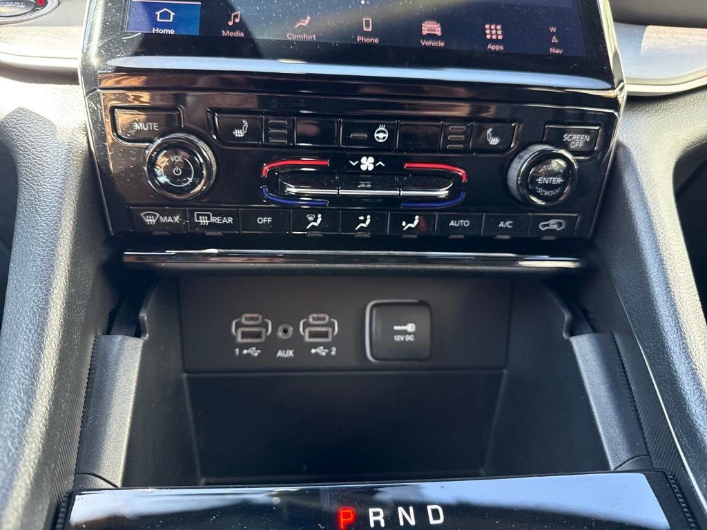 New 2025 Jeep Grand Cherokee L Limited w/ Black Appearance Package image 18