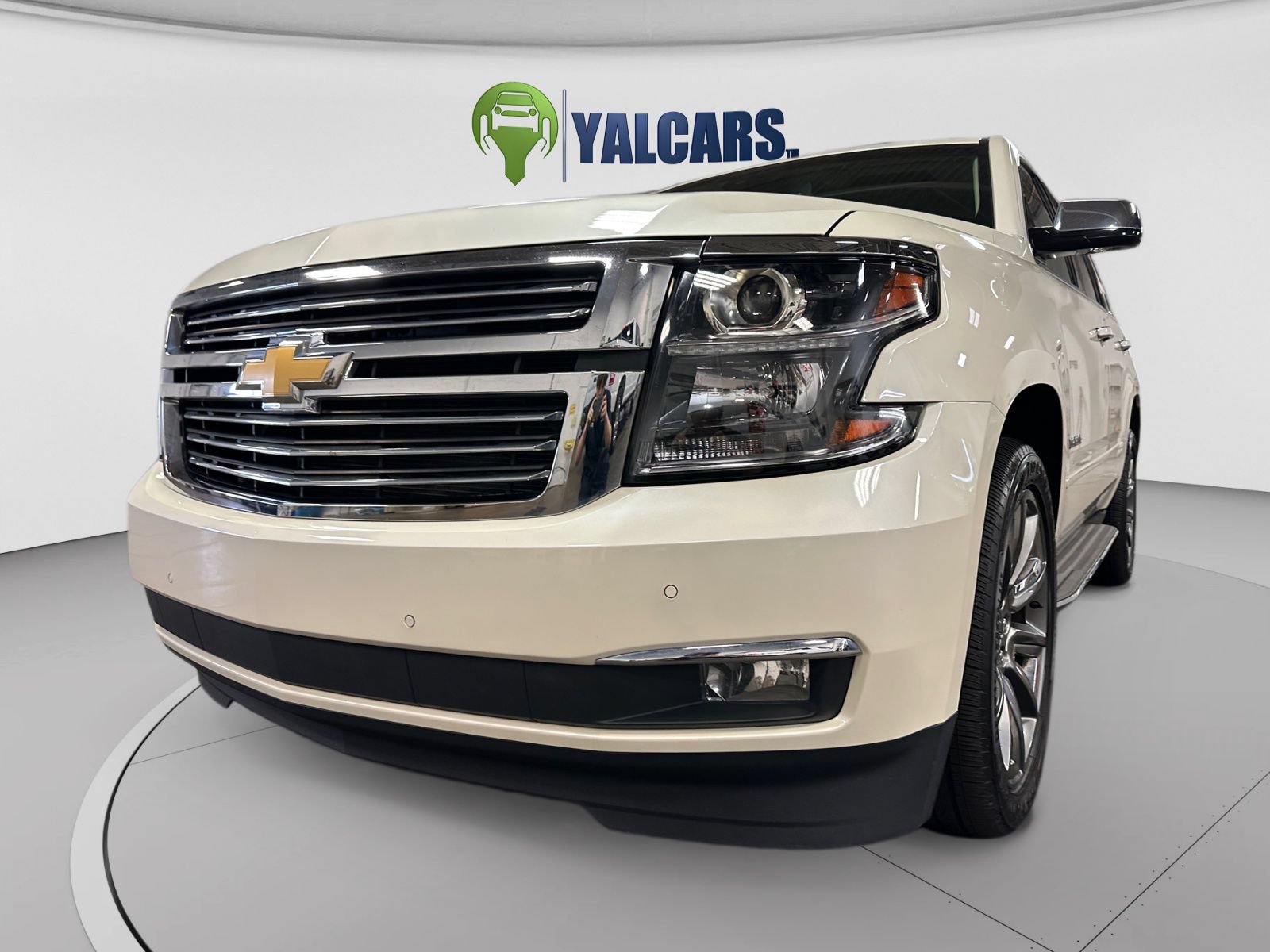 Used 2015 Chevrolet Tahoe LTZ AWD/4WD image 9