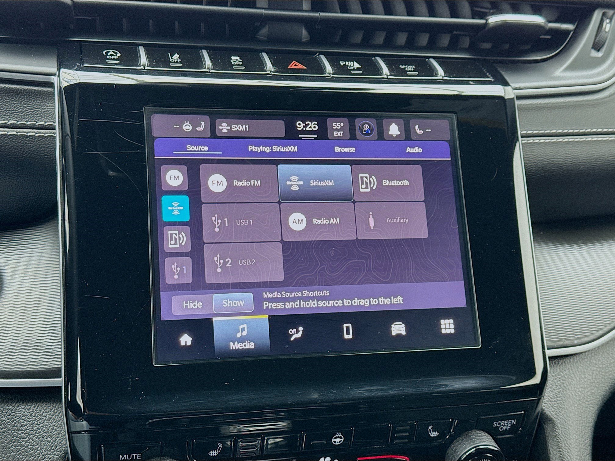 Used 2023 Jeep Grand Cherokee Altitude image 11