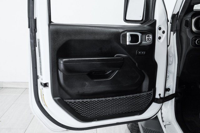 Used 2019 Jeep Wrangler Sport AWD/4WD image 34