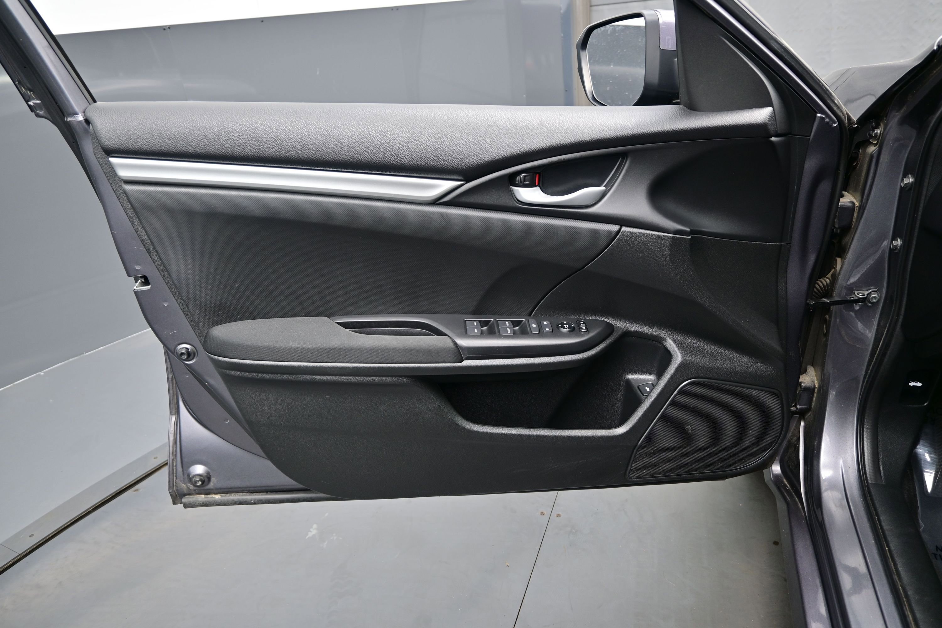 Used 2021 Honda Civic LX image 9