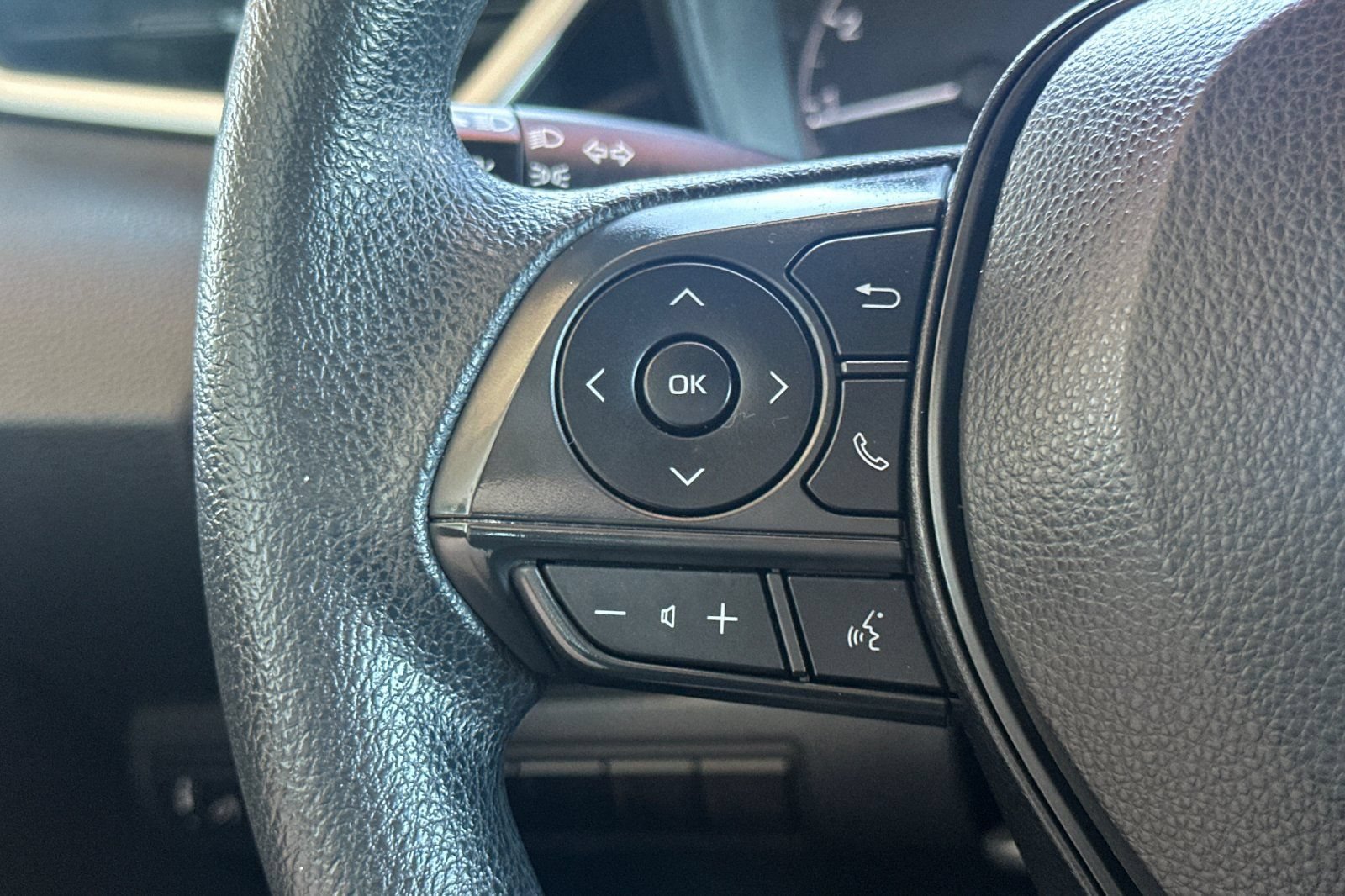 Certified 2023 Toyota Corolla LE FWD image 26