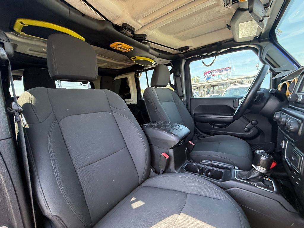 Used 2018 Jeep Wrangler Unlimited Sport image 24