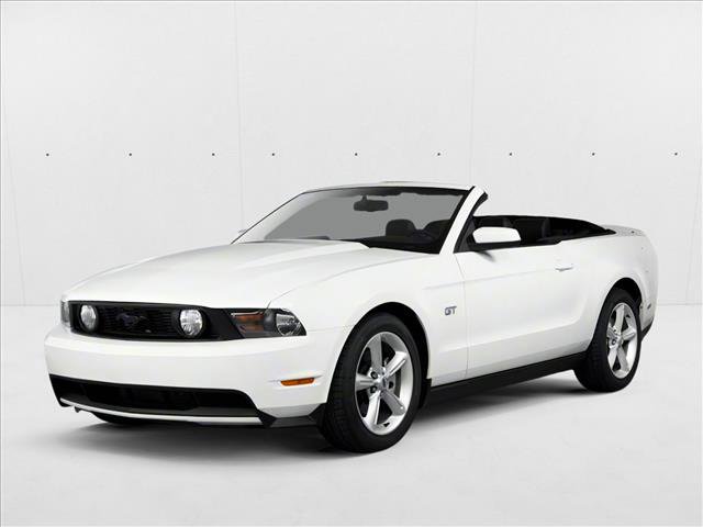 Used 2010 Ford Mustang GT image 1