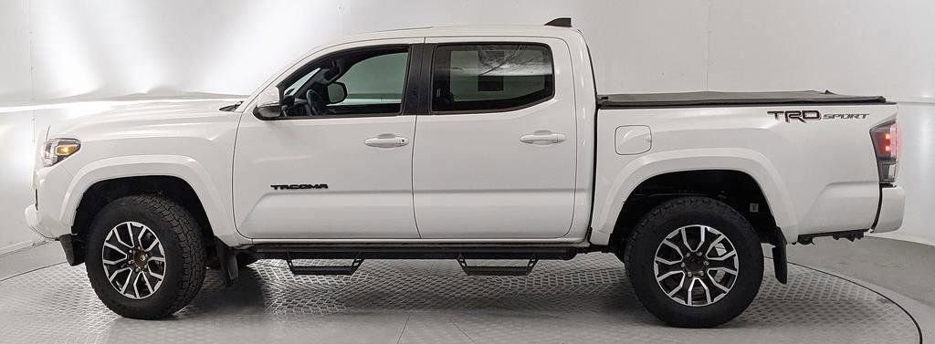 Used 2023 Toyota Tacoma TRD Sport w/ TRD Premium Sport Package RWD image 5