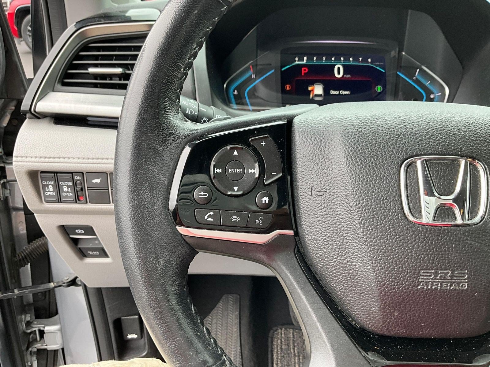 Used 2022 Honda Odyssey Touring image 10
