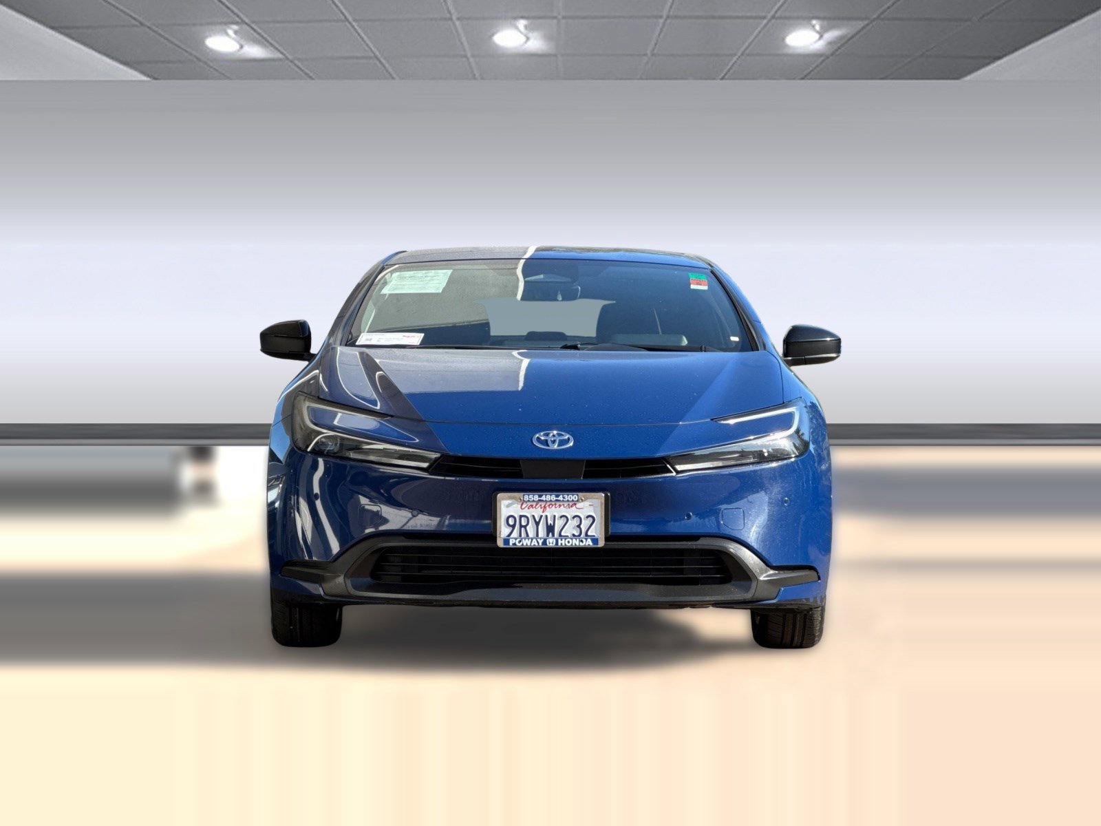 Used 2023 Toyota Prius LE image 5
