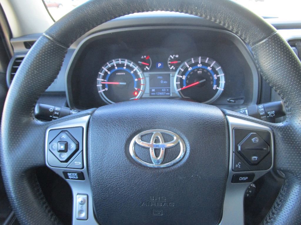 Used 2016 Toyota 4Runner Limited image 31