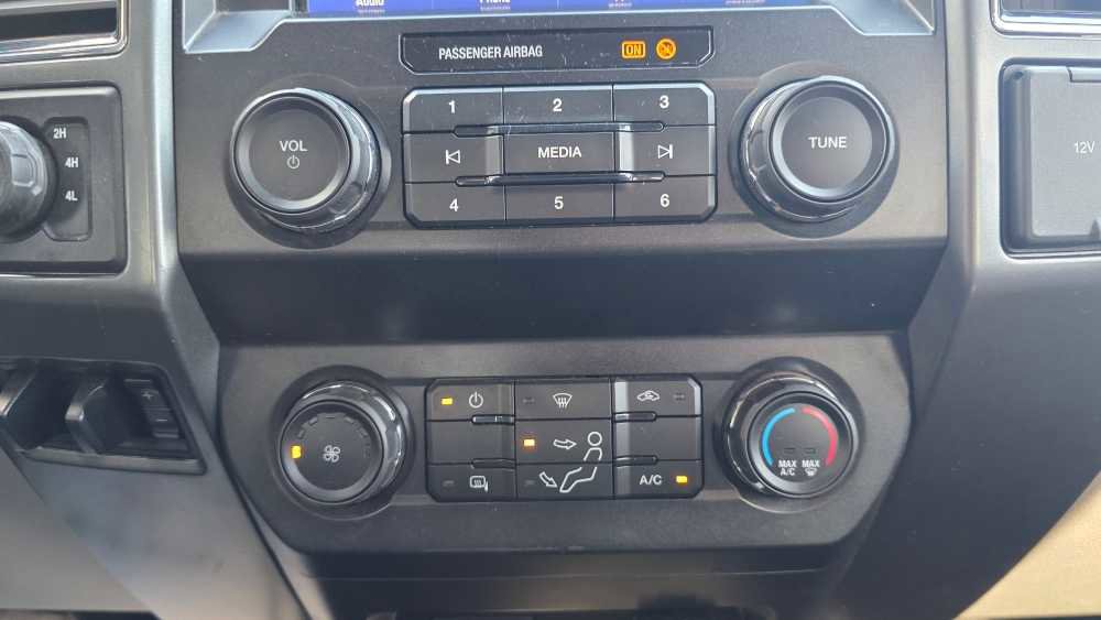 Used 2022 Ford F350 XLT AWD/4WD image 14