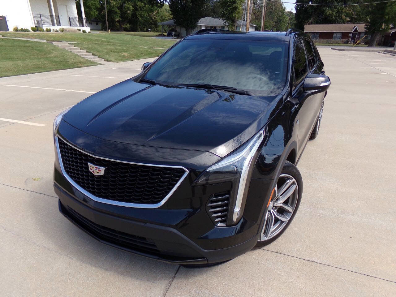 Used 2022 Cadillac XT4 Sport AWD/4WD image 12